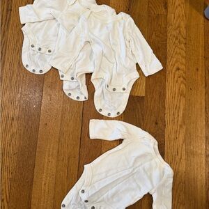 White baby Bodysuits